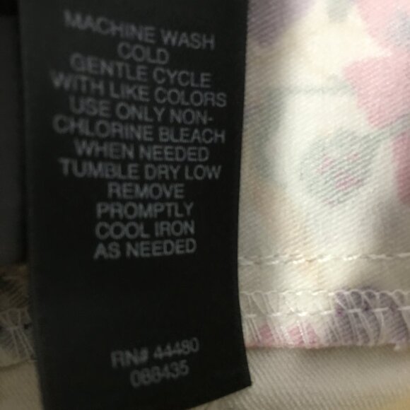 BISOU BISOU Pants White Jeans Sz10 Waist 32" Floral Graphics legs hip Denim - Picture 5 of 9